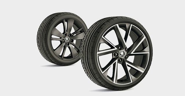 2018 Skoda Superb Combi 2.0 TSI Sportline  第5張相片
