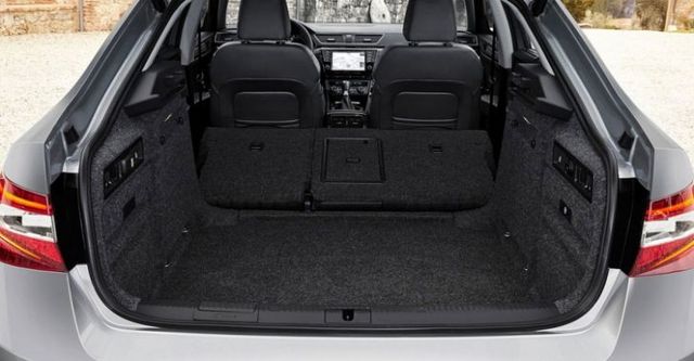 2018 Skoda Superb Sedan 1.8 TSI尊榮版  第6張相片