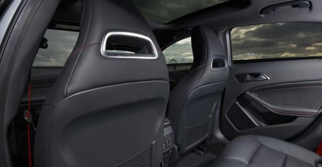 2018 M-Benz A-Class A180運動版  第8張相片