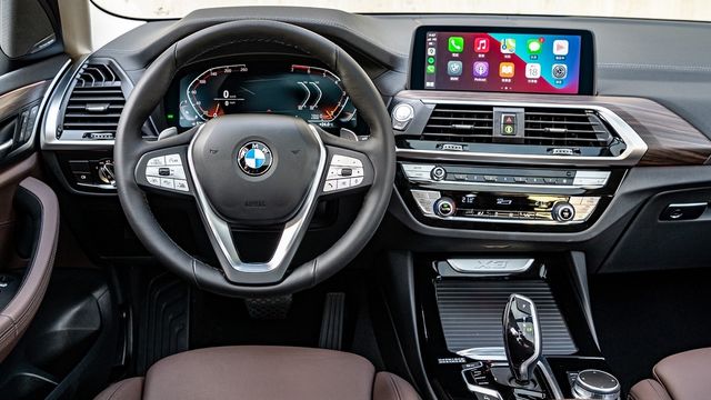 2021 BMW X3 xDrive30i Luxury白金領航版  第8張相片