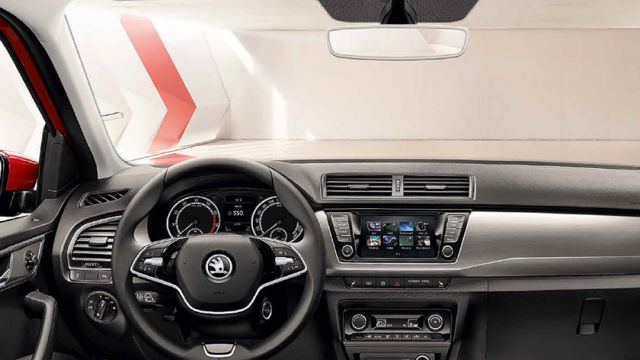 2021 Skoda Fabia Combi 1.0 TSI菁英版  第8張相片