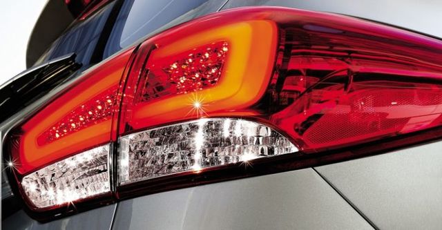 2018 Kia Carens CRDi 柴油旗艦版  第4張相片
