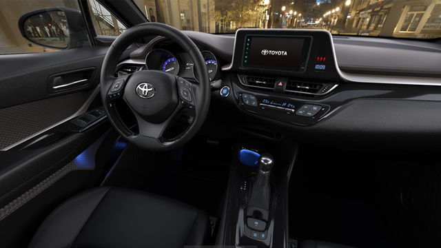 2021 Toyota C-HR 尊爵AWD  第8張相片