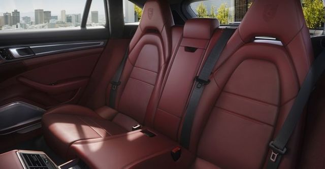 2018 Porsche Panamera Sport Turismo 4 E-Hybrid  第10張相片