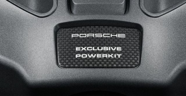 2018 Porsche Macan Turbo with Performance Package  第10張相片