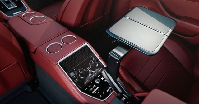2018 Porsche Panamera 4 Executive  第5張相片
