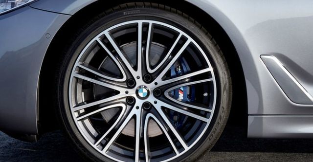 2018 BMW 5-Series Sedan 540i M Sport  第3張相片