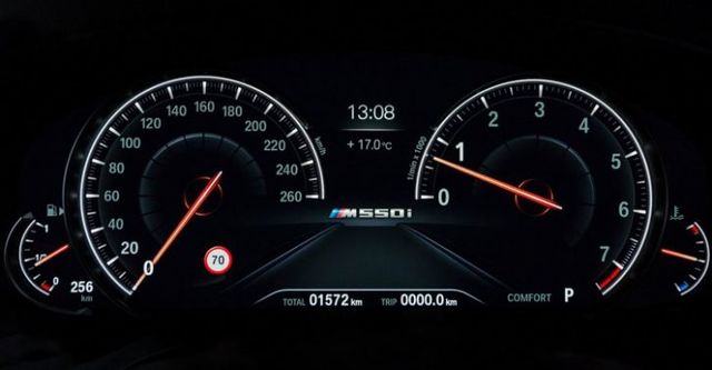 2018 BMW 5-Series Sedan M550i xDrive  第10張相片