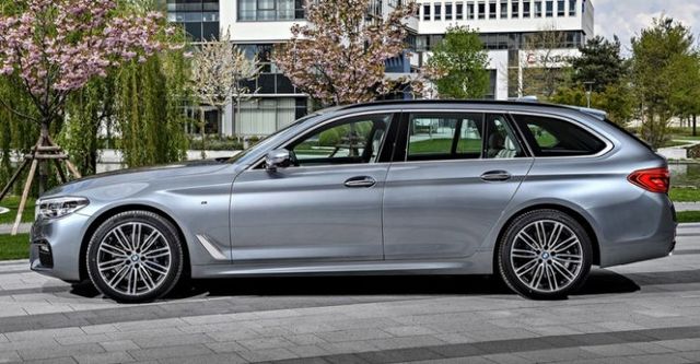 2018 BMW 5-Series Touring 530i M Sport  第2張相片