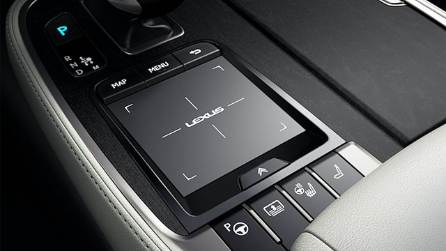 2021 Lexus LS 500h F Sport版  第9張相片