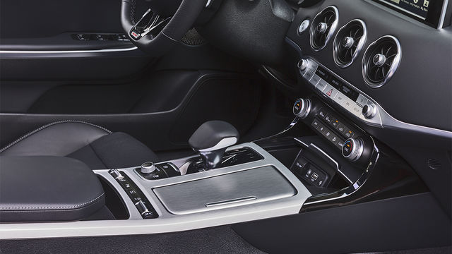 2021 Kia Stinger 3.3T GT AWD  第9張相片