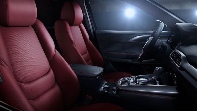 2021 Mazda CX-9 2WD黑艷版  第4張相片
