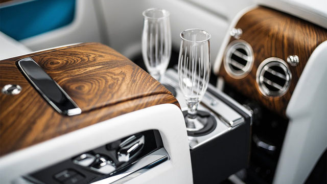 2021 Rolls-Royce Cullinan 6.75 V12  第8張相片