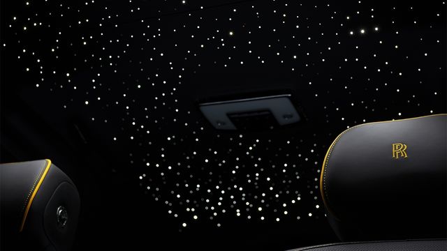 2021 Rolls-Royce Cullinan 6.75 V12 Black Badge  第7張相片