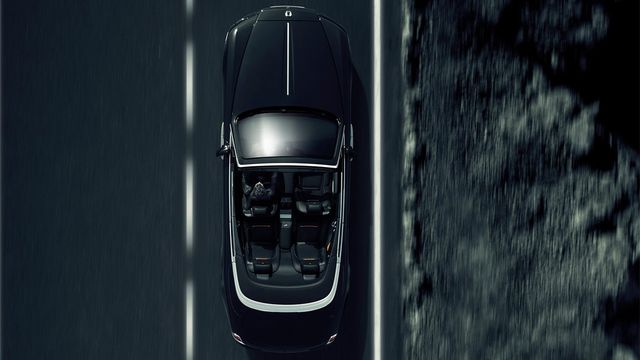 2021 Rolls-Royce Dawn 6.6 V12 Black Badge  第4張相片