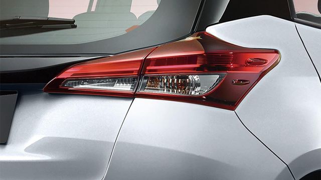 2021 Toyota Yaris 1.5雅緻＋  第5張相片