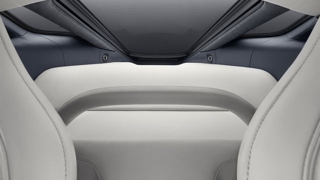 2021 McLaren GT V8  第8張相片