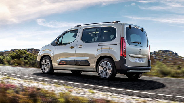 2021 Citroen Berlingo Live MT6  第2張相片