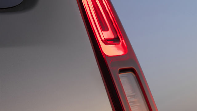 2021 Citroen Berlingo Live MT6  第5張相片