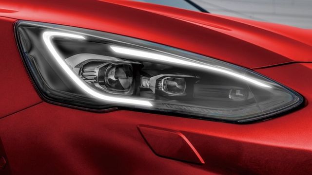 2021 Ford Focus Wagon ST  第4張相片