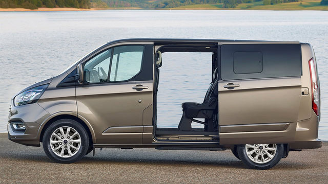 2021 Ford Tourneo Custom 豪華型  第4張相片