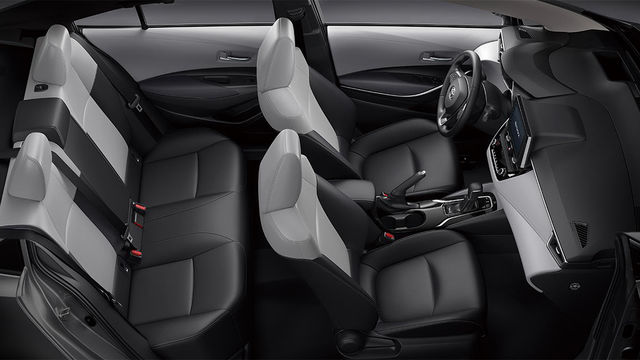 2021 Toyota Corolla Altis 1.8 Hybrid旗艦  第9張相片