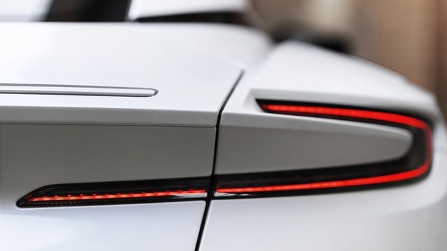 2021 Aston Martin DB11 4.0 V8  第6張相片
