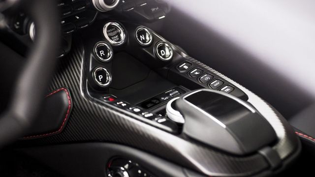 2021 Aston Martin Vantage 4.0 V8  第9張相片