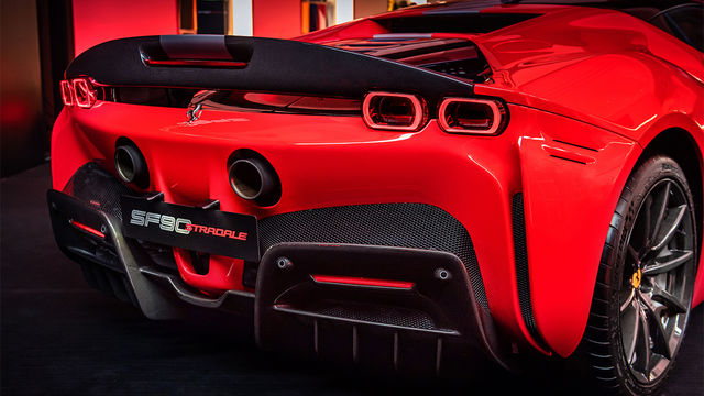 2021 Ferrari SF90 Stradale  第4張相片