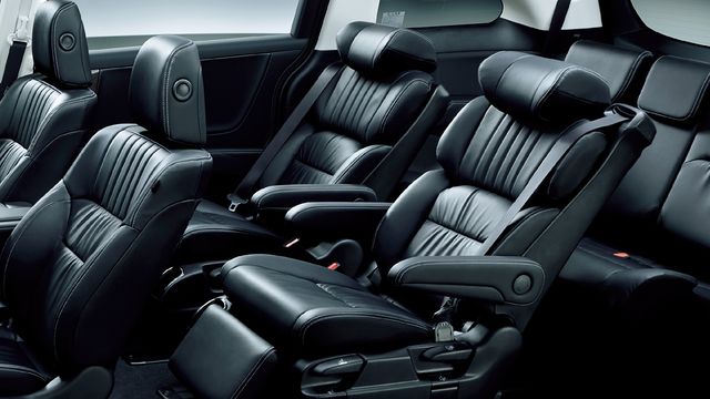 2021 Honda Odyssey 2.4登峰版七人座  第2張相片