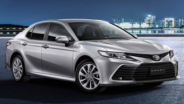 2021 Toyota Camry 2.0尊爵  第7張相片