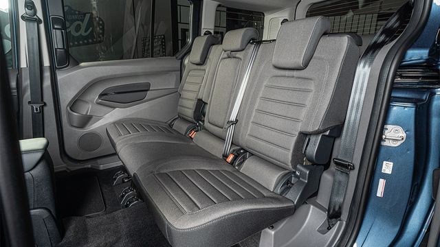 2021 Ford Tourneo Connect 1.5玩心版  第7張相片