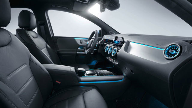 2021 M-Benz B-Class B180  第8張相片