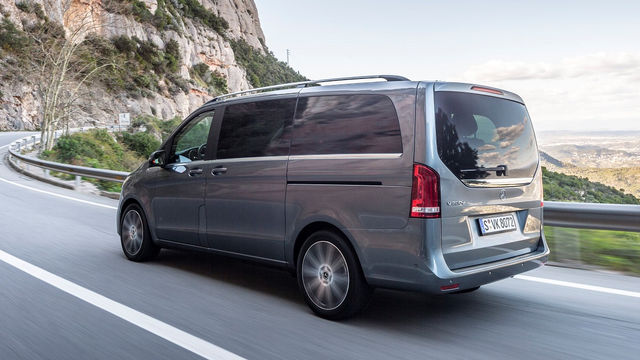 2021 M-Benz V-Class V220d  第2張相片