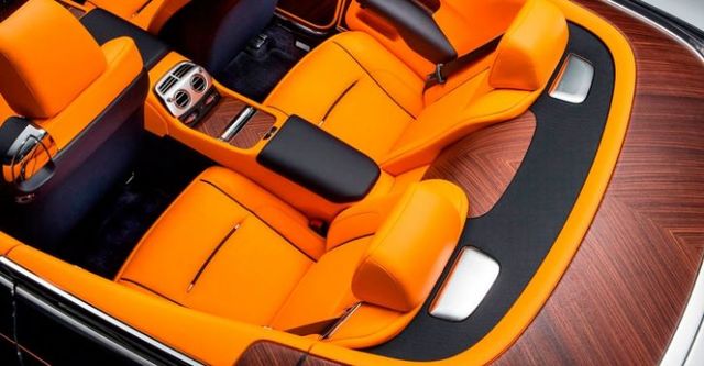 2016 Rolls-Royce Dawn 6.6 V12  第10張相片