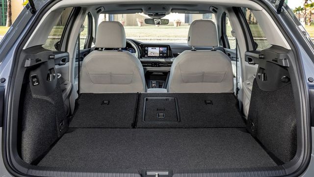 2021 Volkswagen Golf 230 eTSI Comfort  第6張相片