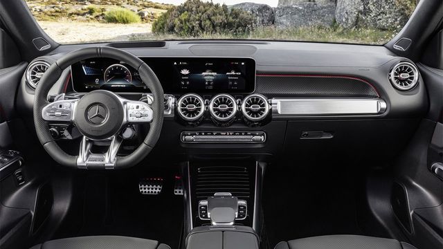 2022 M-Benz GLB AMG 35 4MATIC  第7張相片