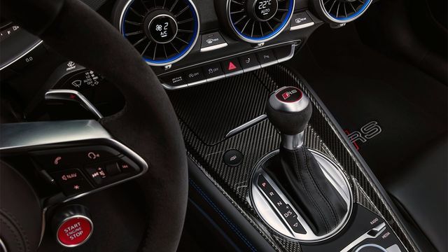 2022 Audi TT RS  第9張相片