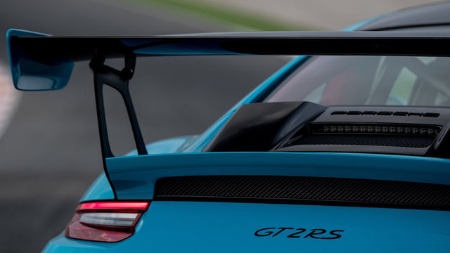2018 Porsche 911 GT2 RS  第6張相片