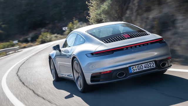 2022 Porsche 911 Carrera S Coupe  第2張相片