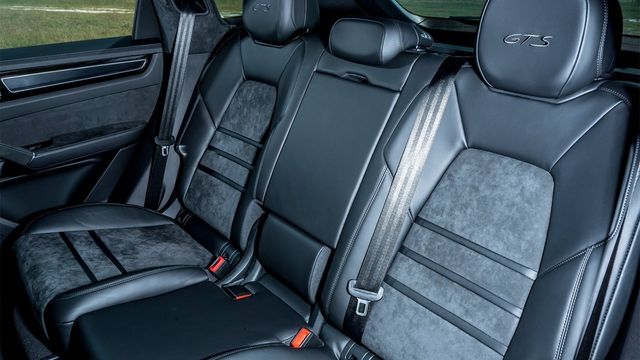 2022 Porsche Cayenne GTS  第9張相片