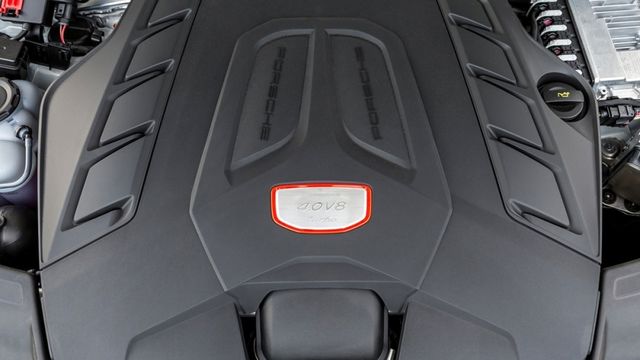 2022 Porsche Cayenne Turbo  第10張相片