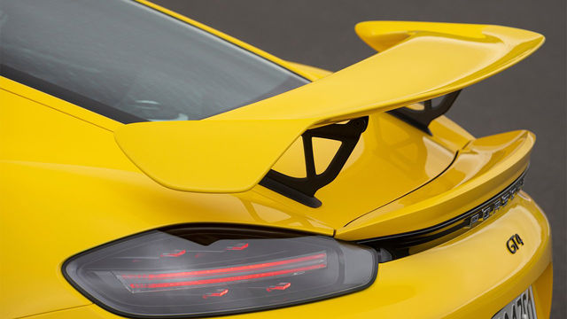 2022 Porsche Cayman GT4  第3張相片