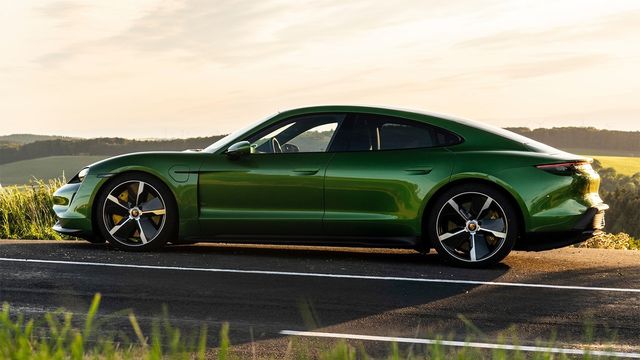 2022 Porsche Taycan Turbo S  第3張相片