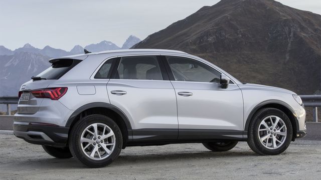 2022 Audi Q3 35 TFSI享馭版  第4張相片