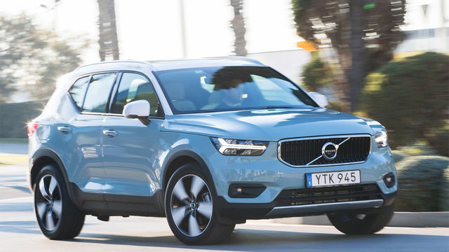 2022 Volvo XC40 B4 Momentum  第4張相片