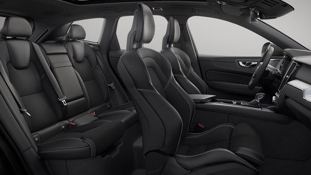 2022 Volvo XC60 B5 R-Design  第5張相片