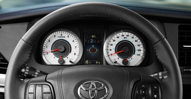 2016 Toyota Sienna 3.5 LE  第10張相片