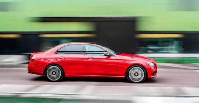 2017 M-Benz E-Class Sedan E200d Avantgarde  第3張相片