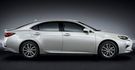 2017 Lexus ES 300h旗艦版  第2張縮圖